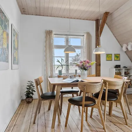 Feriehus Cozy In *